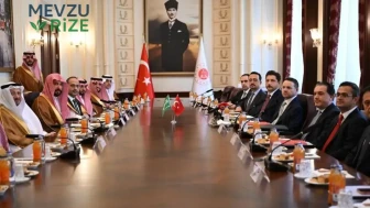 Türkiye’nin Dijital Yargı Deneyimi Körfez Bölgesinin Lideriyle Paylaşıldı: Bakan Gürlek, Mevkidaşıyla Önemli Görüşme Gerçekleştirdi