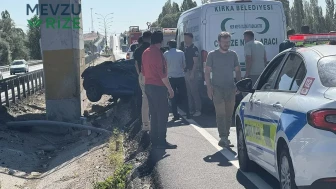 Afyonkarahisar'da feci kaza: Otomobildeki çift öldü, bebekleri yaralandı