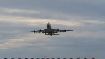 70 Bin Ekstazi Hapıyla Uçuşa Hazırlanan Pilot Havalimanında Ele Geçirildi! Uyuşturucu Sürüş Tehlikesi Açığa Çıktı.