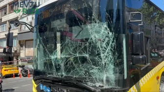 Fatih'te İETT otobüsü ambulansa çarptı: 5 yaralı