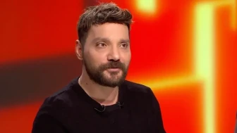 **Oğuzhan Uğur'un Aşk Hayatı: Geçmiş İlişkileri ve Bugünün Merak Edilen İsimleri**