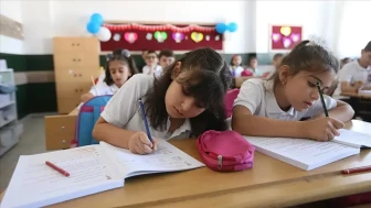 Okul Eğitim Takvimi: 2023-2024 Dönemi Uyum Haftası Tarihleri Açıklandı!