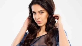 Melisa Toros Kimdir