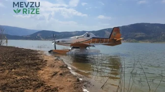 İzmir'de Yangınla Mücadele Uçağı Göletin Üzerinden Uçamadı!