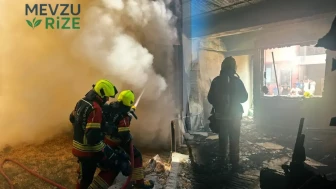 Bandırma'da Korku Dolu Anlar: Apartmanda Çıkan Yangında İtfaiye Kahramanları Alevlere Müdahale Etti