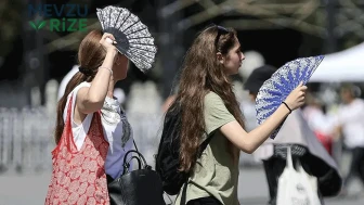 İstanbul'dan İzmir'e ulaşacak gök gürültülü yağışların saati belirlendi! Meteoroloji'den kritik uyarı geldi