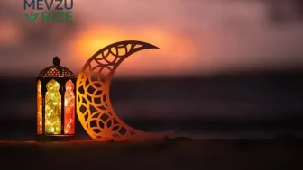 Kandil Gecesi: Müslümanlar İçin 24 Ağustos'ta Kütlanacak Önemli Gün! 2026 Diyanet Takviminde Mevlid Kandili Tarihi Belli Oldu!