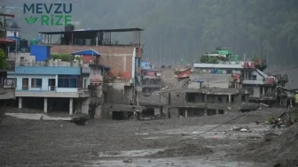 Nepal'de Sel Felaketi: Hayatını Kaybedenlerin Sayısı 270'i Buldu