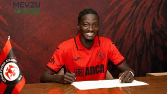 Arca Çorum FK, Mohamed Diomande'yi renklerine bağladı