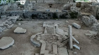 Kuşadası'nda 26 Yıllık Kazı Çalışmalarının Ardından Tarihi Bir Başarı: Şimdi UNESCO Dünya Mirası Listesinde!