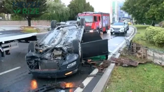 Ataşehir’de otomobil takla attı : 2 yaralı