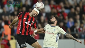 Gençlerbirliği ile Erzurumspor FK Karşılaşmasının Skoru: Kırmızı-Siyahlılar ve Mavi-Beyazlılar Beraberliği Paylaştı!