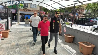 Eskişehir'de evine gelen arkadaşını öldüren ev sahibi ve 3 şüpheli adliyede