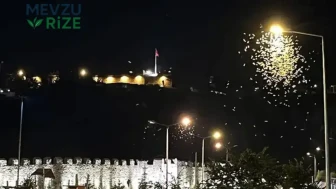 Ardahan'da Kelebeklerin 'Ölüm Dansı' Görüntülendi: Doğanın Gizemli Anları Ortaya Çıktı!