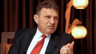 Türker Ertürk Kimdir?