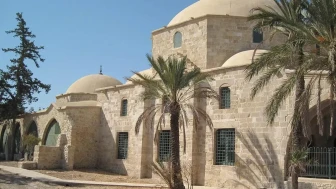 Hala Sultan: Peygamber Efendimiz'in Süt Teyzesinin Kıbrıs'taki Tarihi Serüveni