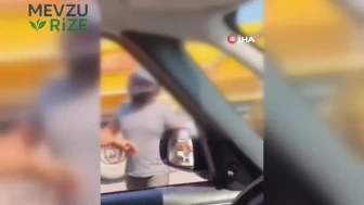 İzmit'te Kamyonet Sürücüsünden Trafikte Korkutan Anlar!