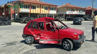 Burdur'da Kamyonet ve Otomobil Çarpıştı: Bir Kişi Yaralandı
