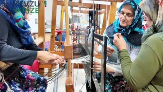 200 Yıllık Sandıkların İçinden Çıkan Gizem: Her Dikişinde Farklı Bir Hikaye Barındırıyor!