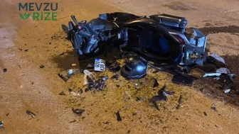Otomobil ve Motosiklet Çarpıştı: 1 Kişi Ağır Yaralandı