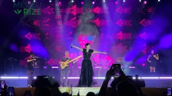 Aydilge, Kahramanmaraş'ta Büyüleyici Bir Performans Sergiledi!