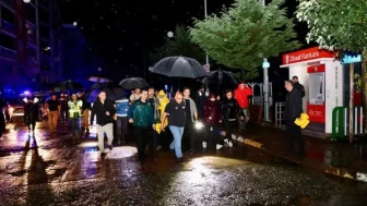 Giresun’da Kuvvetli Yağış Keşap Deresi’ni Taşırdı: Vali Koç Bölgede