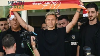 Galatasaray'ın Yeni Transferi İstanbul'a Adım Attı: İlk Hamlesiyle Dikkat Çekti!