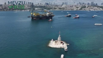 İstanbul'da Kapılarını Açan Dünyanın Üçüncü Büyük Vinç Gemisi!