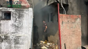 Zonguldak'ta Yangın Paniği: Depodan Yükselen Dumanlar Semayı Sardı!
