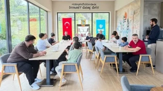 Rize’de Sevgi Evleri Çocuklarından Diyanet Genç Ofisi’ne Anlamlı Ziyaret
