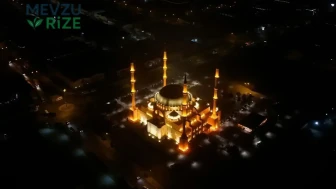 2026 yılında Mevlid Kandili, Rebiülevvel ayının 12. gecesi, 24 Şubat'ı 25 Şubat'a bağlayan gece kutlanacak