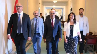 DEM Partisi Heyeti, İmralı'ya Doğru Yola Çıktı!