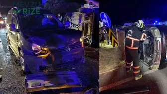 Çankırı'da Trafik Kazası: 2 Hafif Ticari Araç Çarpıştı, 9 Kişi Yaralandı