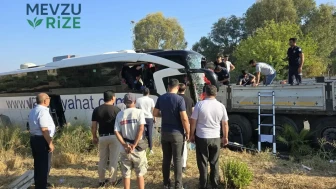 Muğla'da Tur Otobüsü TIR ile Çarpıştı: 2 Hayatını Kaybetti, 8 Yaralı!