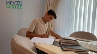 17 Yaşındaki Furkan, Depremi Geride Bırakıp İki Kitap Yayımladı! Yeni Eseri Türk Askerine Armağan Edildi