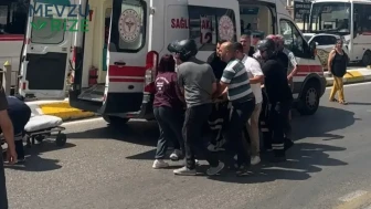 Edirne’de Minibüs ile Motosiklet Çarpıştı, Sürücü Hastaneye Kaldırıldı!