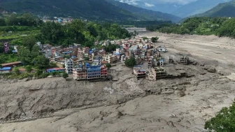Tibet’te 5.0 büyüklüğünde deprem: Sel alarmı verildi