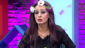 Yıldız Tilbe, 60. Doğum Günü'nü Unutulmaz Bir Konserle Kutladı! Duygu Dolu Sözleriyle Geceyi Büyüledi