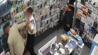 Kavga Kaçışında Genç Çocuğa Korkutucu Takip! 15 Yaşındaki Kurban Dükkanda Kendini Kapatmak Zorunda Kaldı