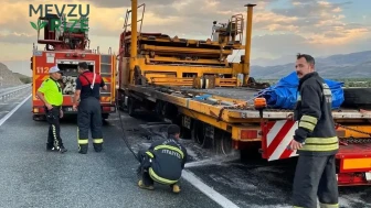 Seyir Halindeki Tırın Dorsesi Alev Alev Yandı!