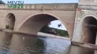 Meriç Nehri'nde korku dolu anlar: Köprüden düşen kişiyi nehir turu yapan teknedekiler kurtardı