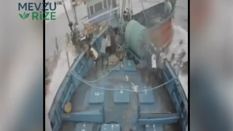 Hindistan'da iki tekne çarpıştı: Mürettebat yara almadan kurtuldu