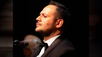 Murat Karahan, ‘Romantikler’ adlı eserle Zorlu PSM'de sahne alıyor!