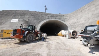 Antep'te Tünel İnşaatında Facia: İki İşçiden Biri Hayatını Kaybetti, Diğeri Yaralı!