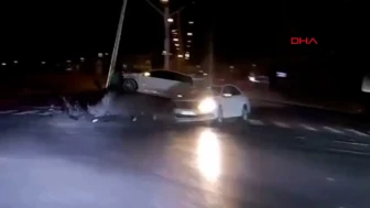 Aksaray'da kırmızı ışık ihlali kazaya neden oldu: Üç yaralı