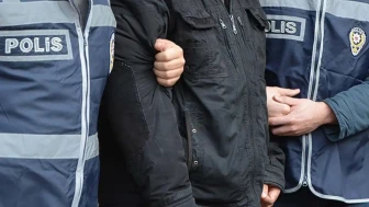 Alanya'da motosiklet çalan iki kişi kredi kartıyla 15 bin TL harcadı