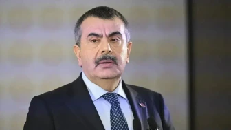 Bakan Tekin'den önlük, özel okul ücretleri ve eğitim gündemine dair açıklamalar