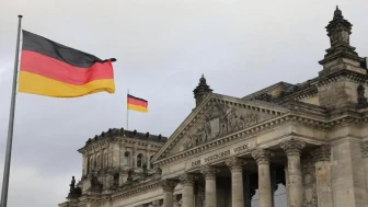 Sol Parti, Berlin Eyalet Meclisi Seçimlerinde Elif Eralp'i Aday Göstererek Zafere Ulaşmayı Başardı!