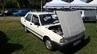 Bursa'da 68 bin kilometredeki 1994 model araç ilgi odağı oldu: Değişen yok, boya yok