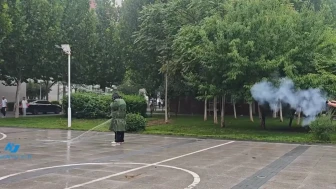 Çin'den yeni teknoloji: Şüphelileri yakalamak için hafif ağ fırlatıcı sistem tanıtıldı